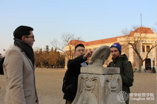 3 交换生与大发Buddy同游校园_meitu_4.jpg